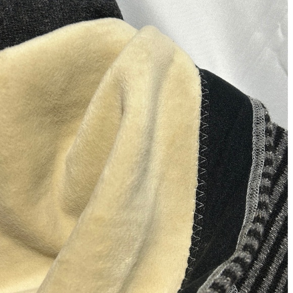 Prana Breathe Kari Hooded Wool Blend Jacket in Striped Gray, Size L - Picture 5 of 8